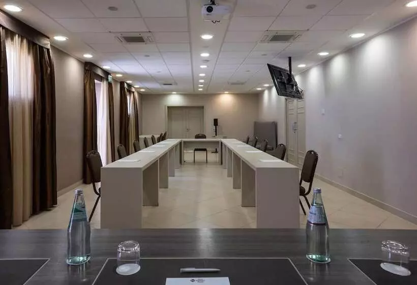 Best Western Plus Hotel Perla Del Porto