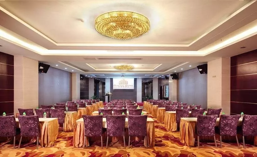 Clayton Hotel Near Pazhou Exhibition Center