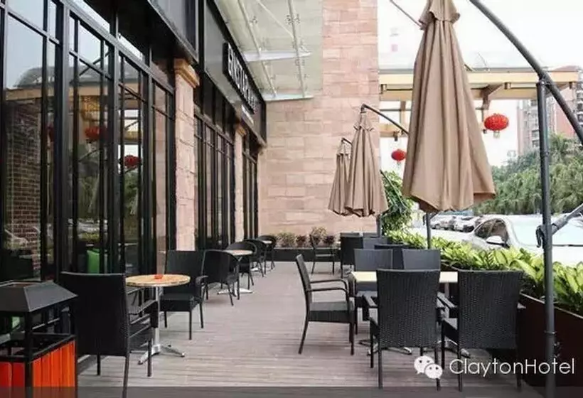 Clayton Hotel Near Pazhou Exhibition Center