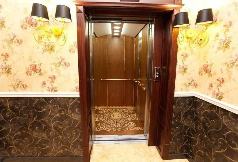 ホテル Gallery Park Volgograd