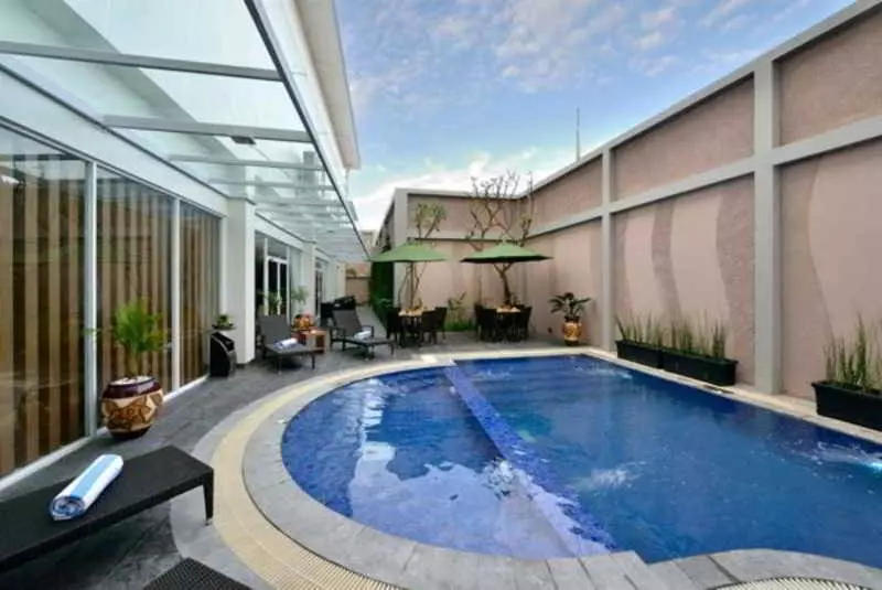 Отель Grand Tjokro Yogyakarta