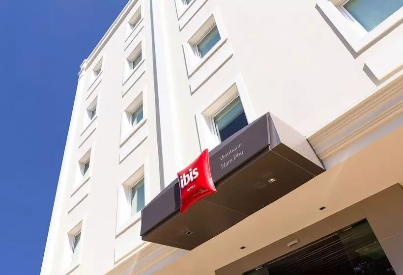 ホテル Ibis Vientiane Nam Phu