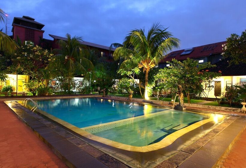 فندق Kodja Beach Resort