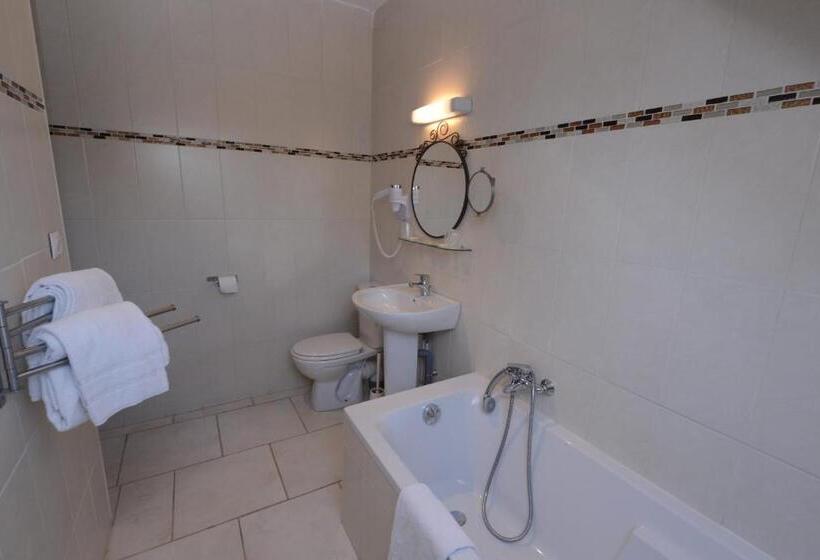 בית מלון כפרי Les Trois Lys