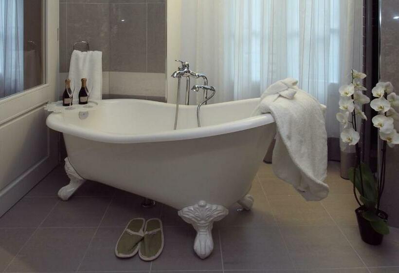 בית מלון כפרי Metropolis