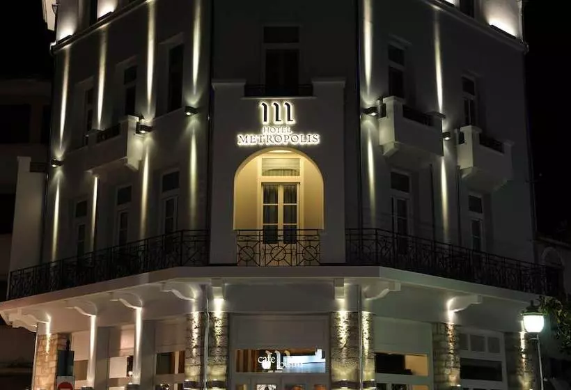 هتل Metropolis
