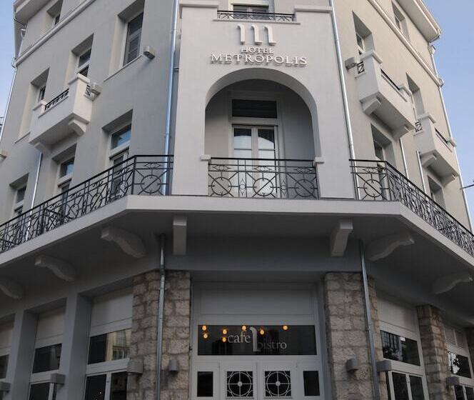 בית מלון כפרי Metropolis