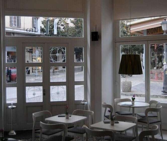 בית מלון כפרי Metropolis