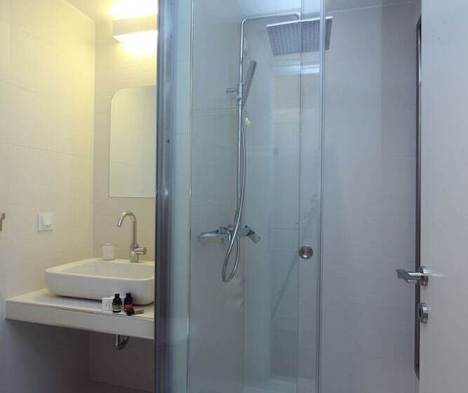 בית מלון כפרי Metropolis