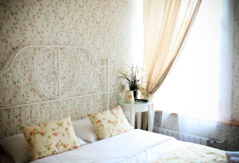 בית מלון כפרי Minima Kitay Gorod