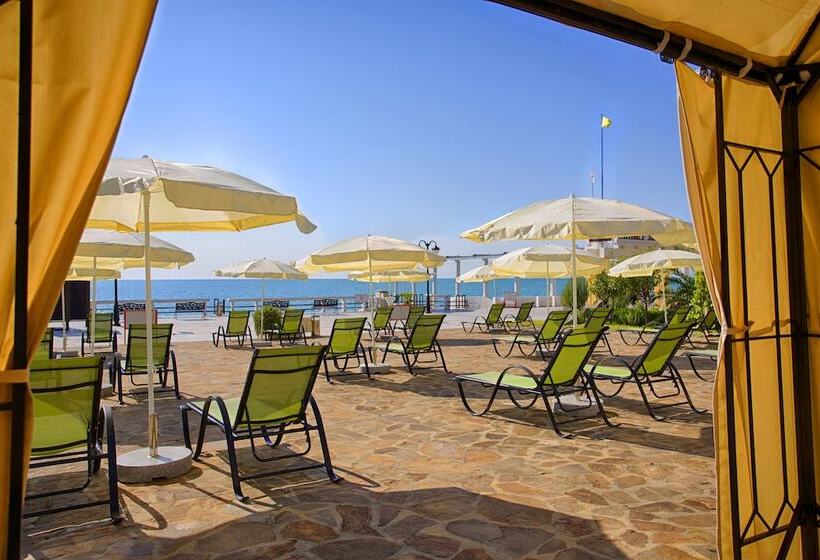 בית מלון כפרי Ostrova Spa