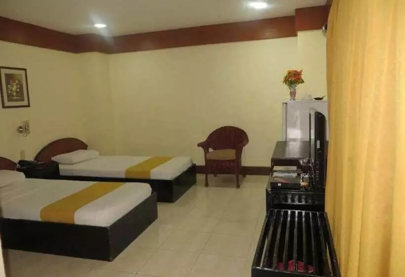 Hotel Paragon Suites