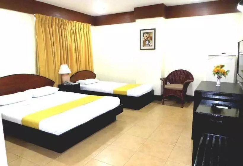 Hotel Paragon Suites