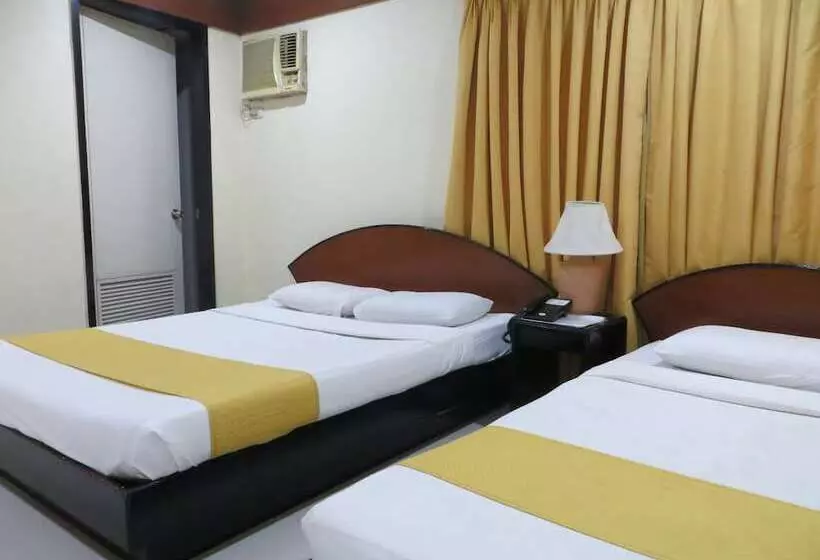 Hotel Paragon Suites