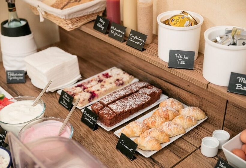 酒店 Pytloun Design Self Checkin