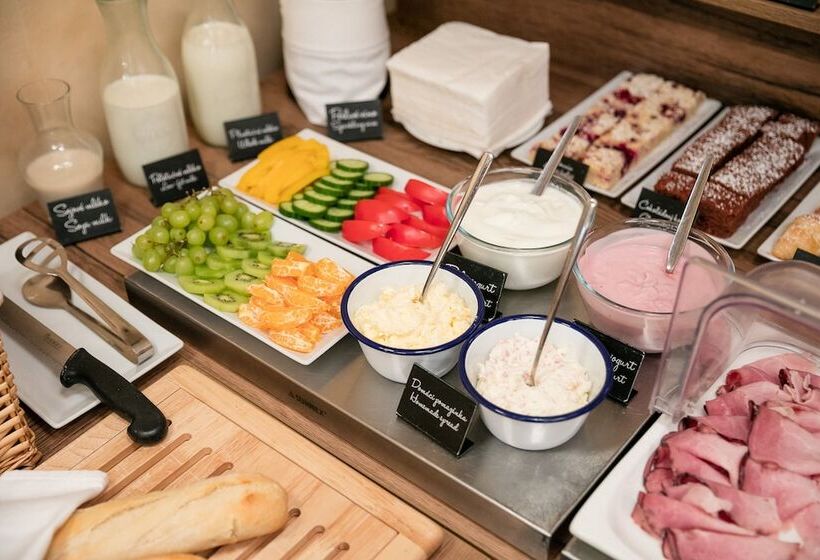 酒店 Pytloun Design Self Checkin