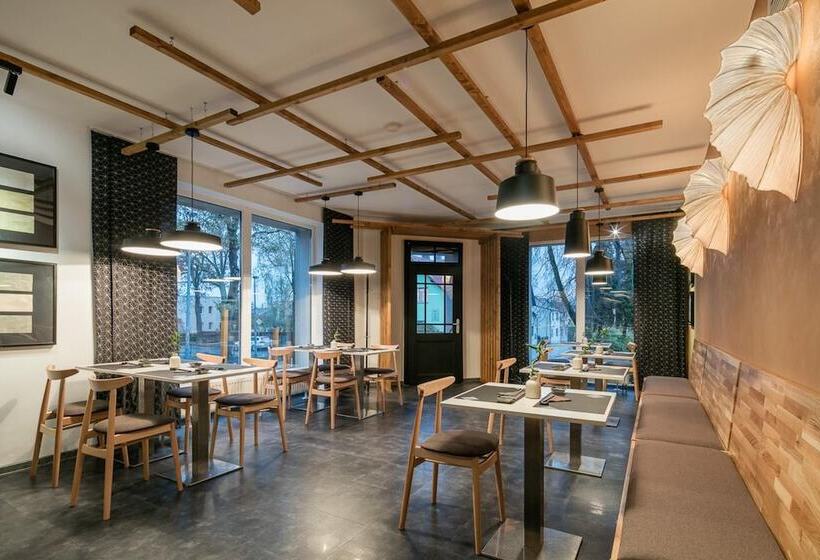 酒店 Pytloun Design Self Checkin