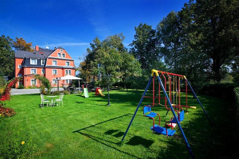 酒店 Pytloun Design Self Checkin