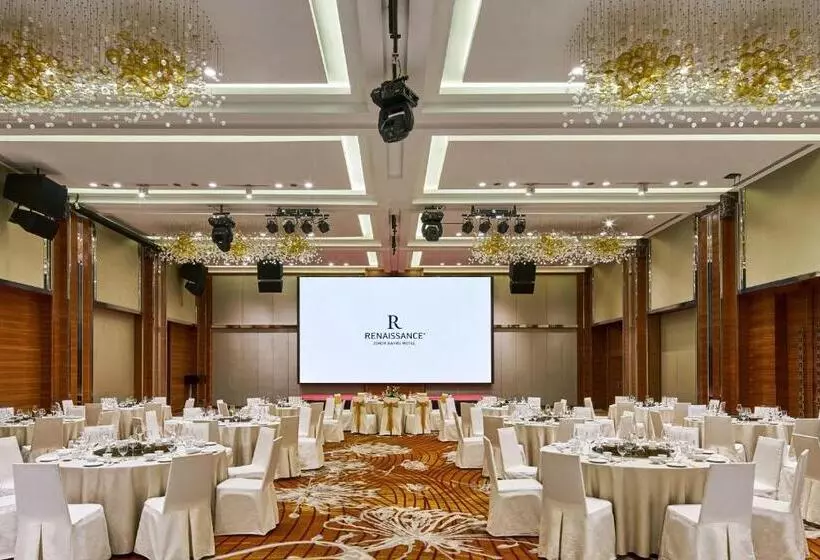 ホテル Renaissance Johor Bahru