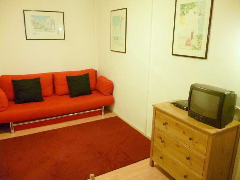 田舎風ホテル Apartment Akademia