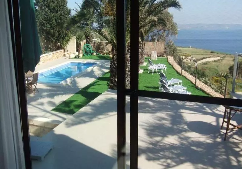 هتل روستایی Dar Haniena Farm House