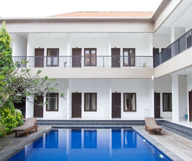 ホテル Seminyak Point Guesthouse