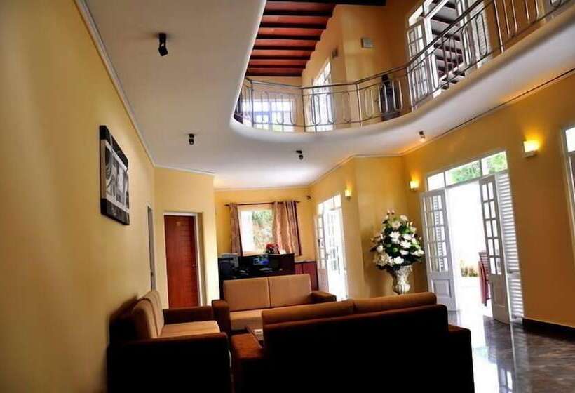 Grand 7 Hotel Thalawathugoda