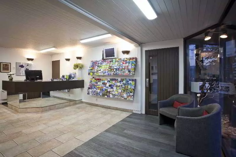 호텔 The Lofts Apartments