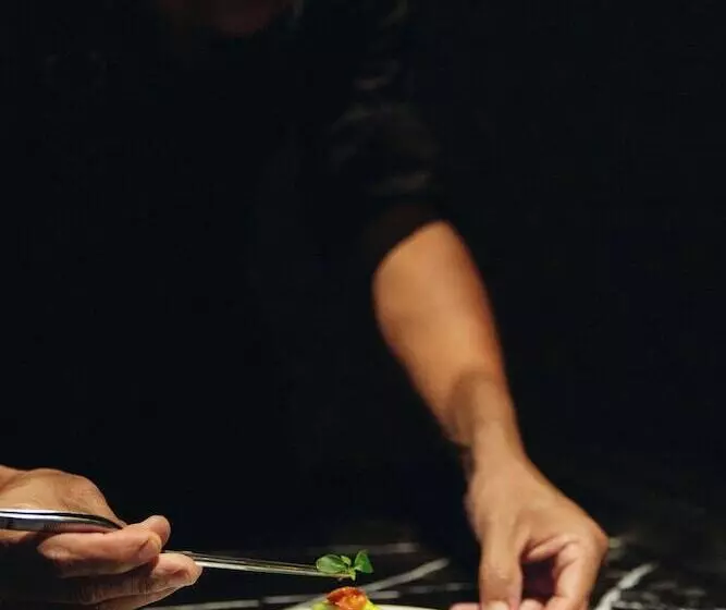 هتل The St Regis Le Morne Resort, Mauritius