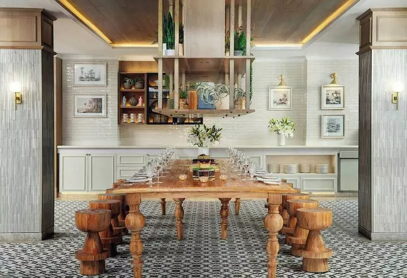 هتل The St Regis Le Morne Resort, Mauritius