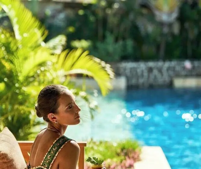 هتل The St Regis Le Morne Resort, Mauritius