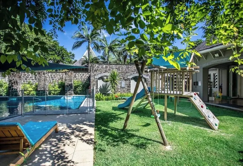 هتل The St Regis Le Morne Resort, Mauritius