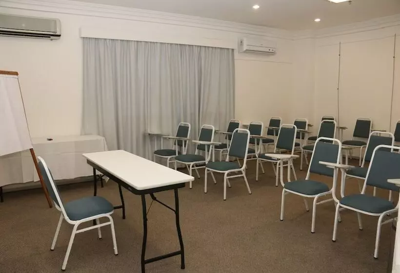 Vitória Hotel Residence Newport