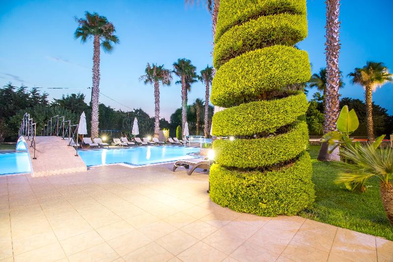 Stavros Melathron Studios