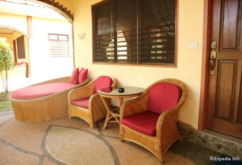 בית מלון כפרי Aqua Landia Resort