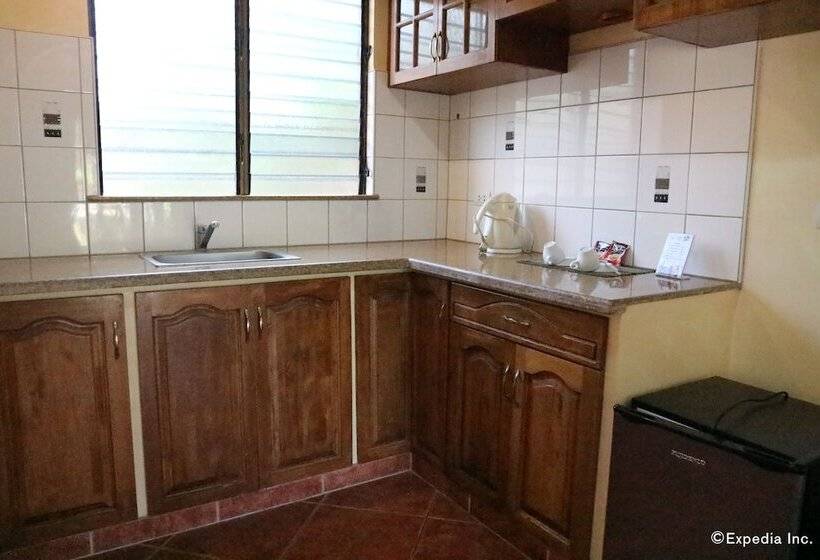 בית מלון כפרי Aqua Landia Resort