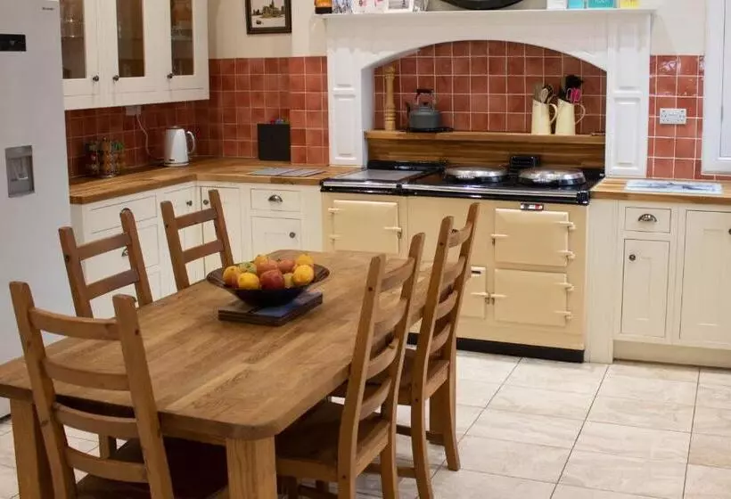 酒店 Balmule House