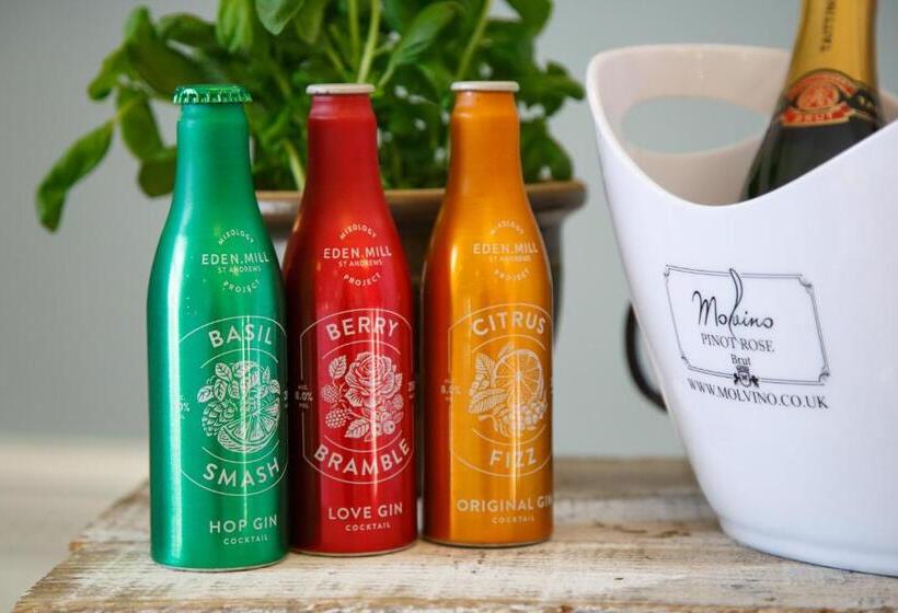 בית מלון כפרי Balmule House