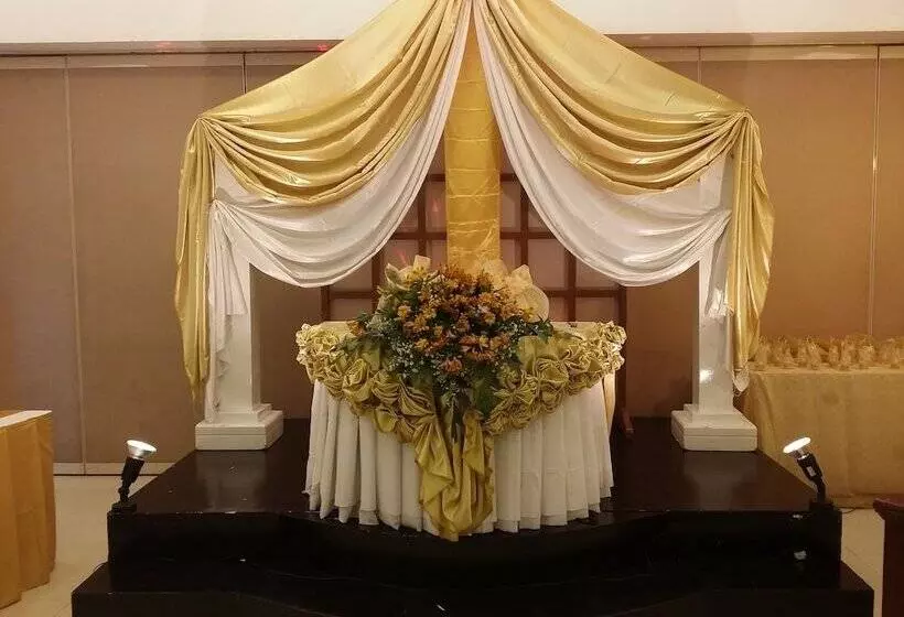 فندق Cherry Blossoms