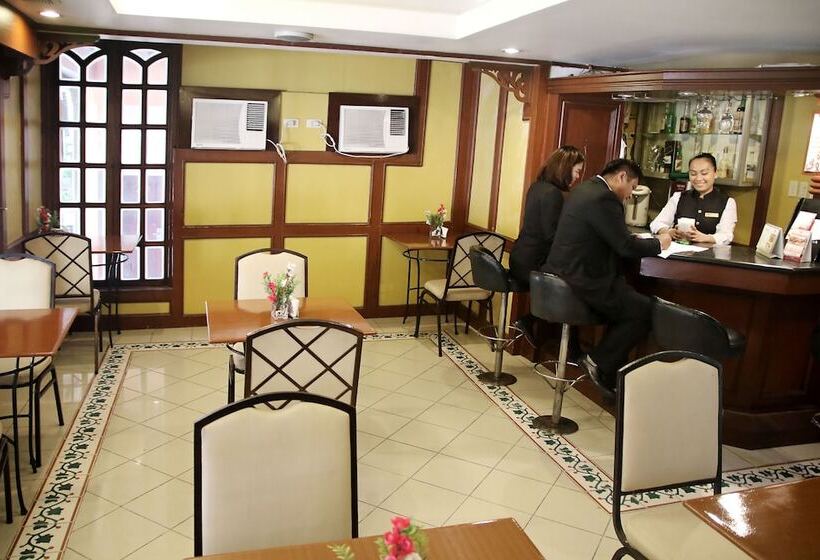 בית מלון כפרי Cherry Blossoms