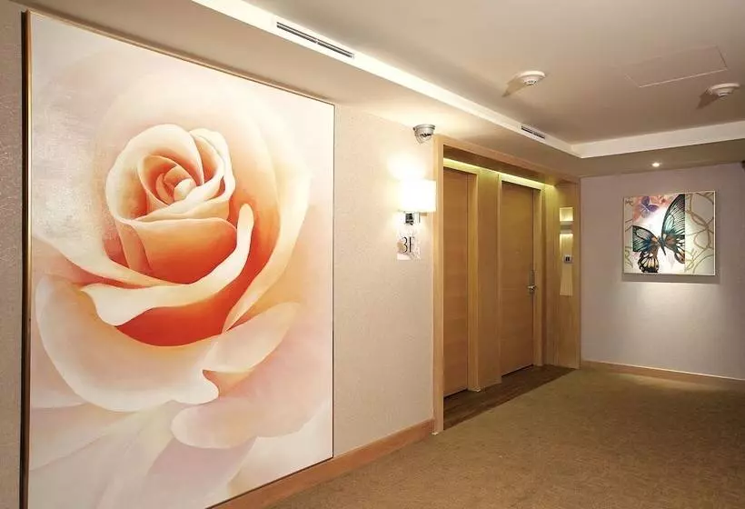 هتل Classic City Resort