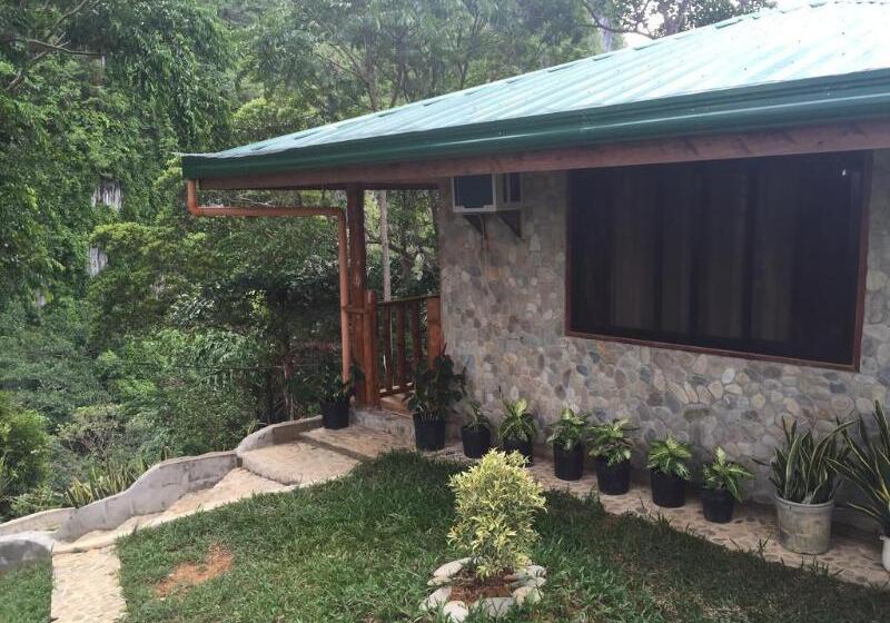 בית מלון כפרי El Nido Viewdeck Cottages
