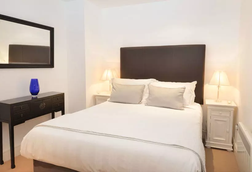 בית מלון כפרי Highland Apartments By Mansley