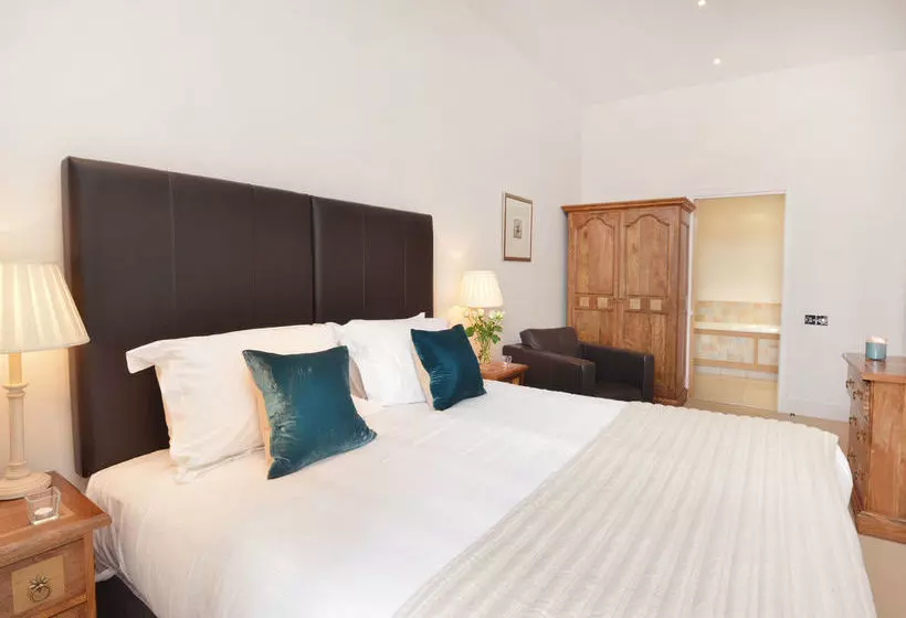 בית מלון כפרי Highland Apartments By Mansley