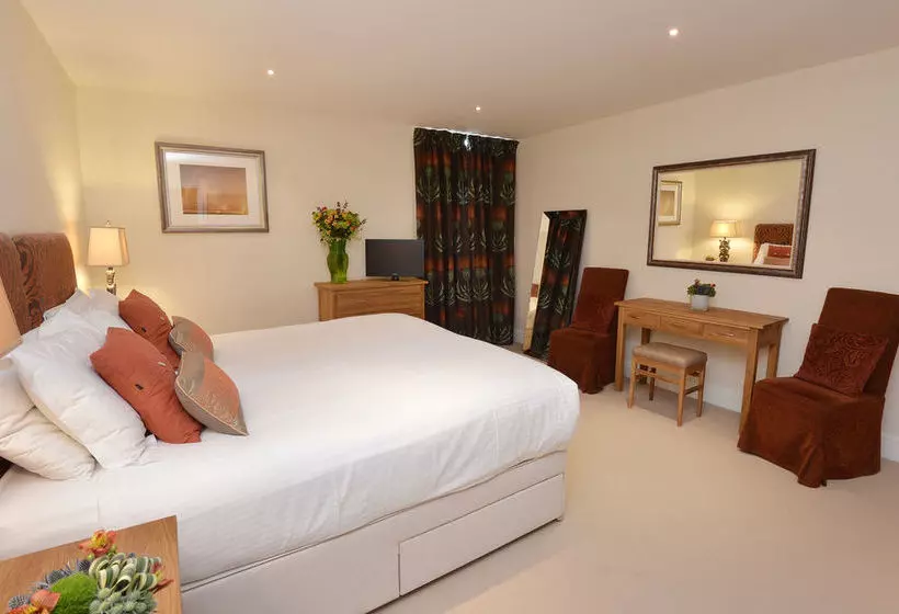 בית מלון כפרי Highland Apartments By Mansley