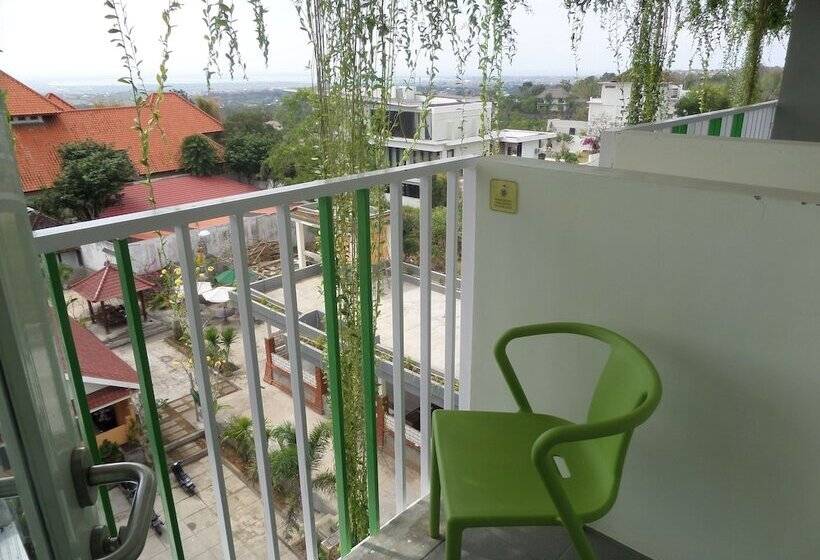 Maxonehotels At Bukit Jimbaran