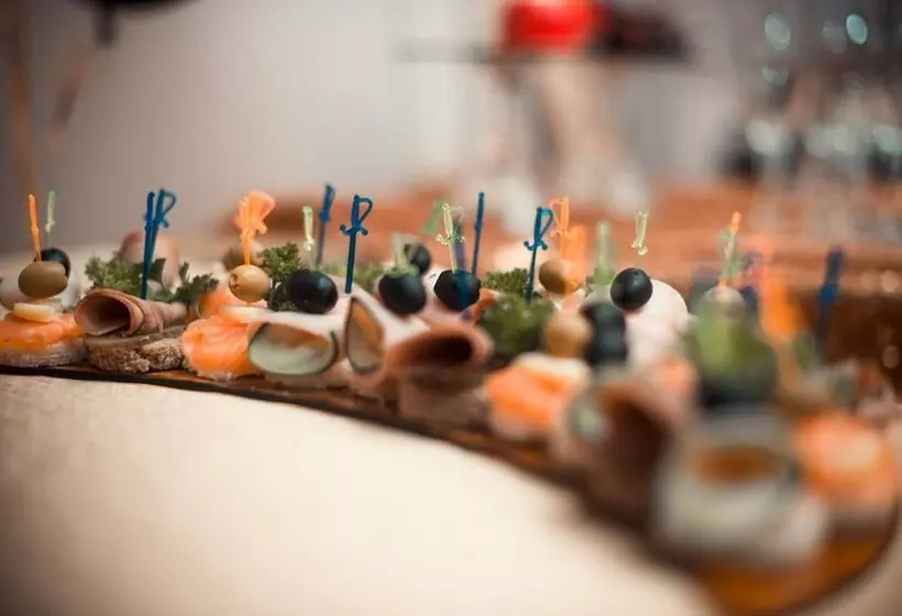 호텔 Prince Vladimir