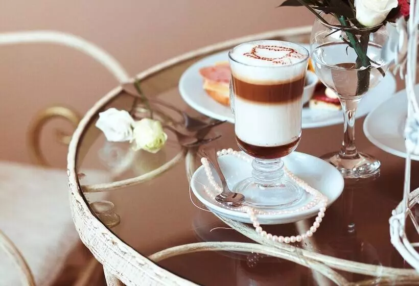 호텔 Prince Vladimir