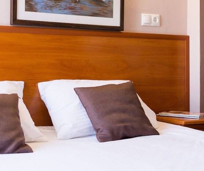 בית מלון כפרי Raduzhny