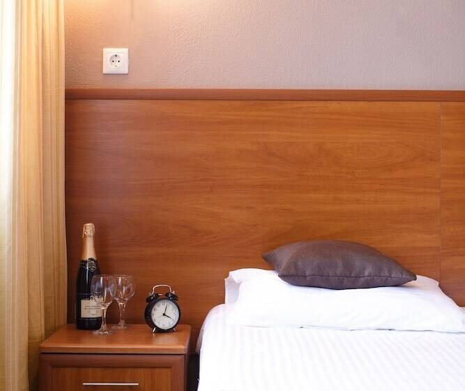 בית מלון כפרי Raduzhny